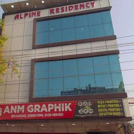 Hotel O Alpine Residency Faridabad Zewnętrze zdjęcie