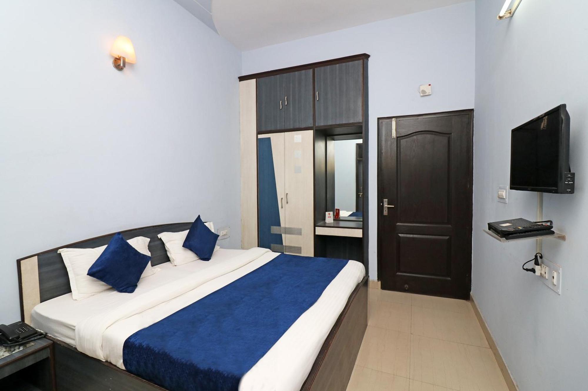Hotel O Alpine Residency Faridabad Zewnętrze zdjęcie