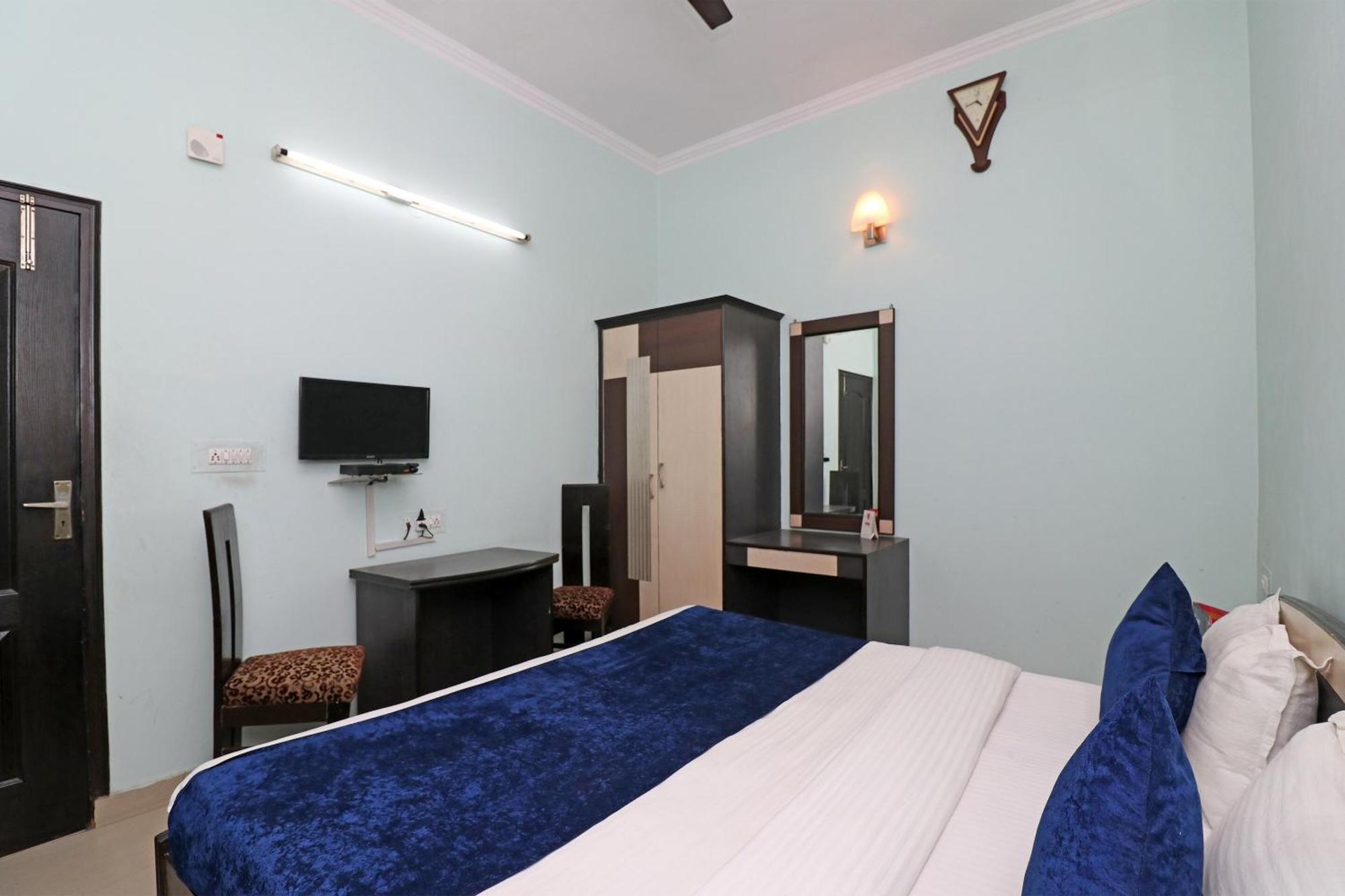 Hotel O Alpine Residency Faridabad Zewnętrze zdjęcie