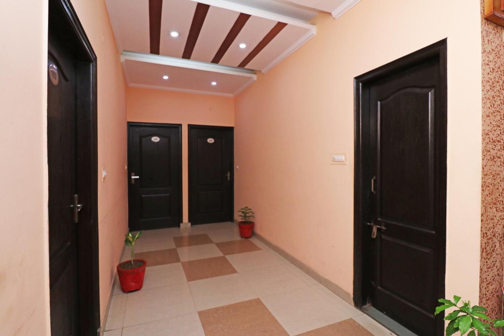 Hotel O Alpine Residency Faridabad Zewnętrze zdjęcie